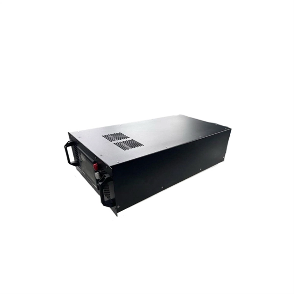 High-voltage unsegmented busbar