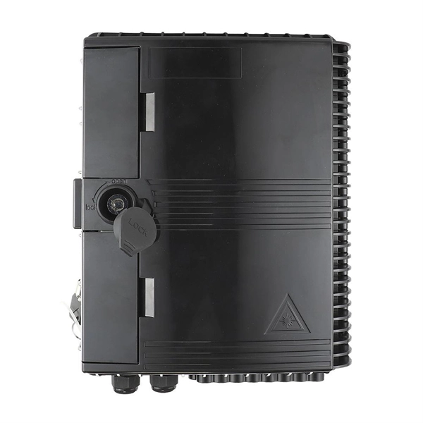 What type of connector is used for fiber optic module patch cords 