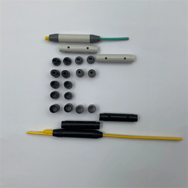 How to fix the optical cable to the steel strand 