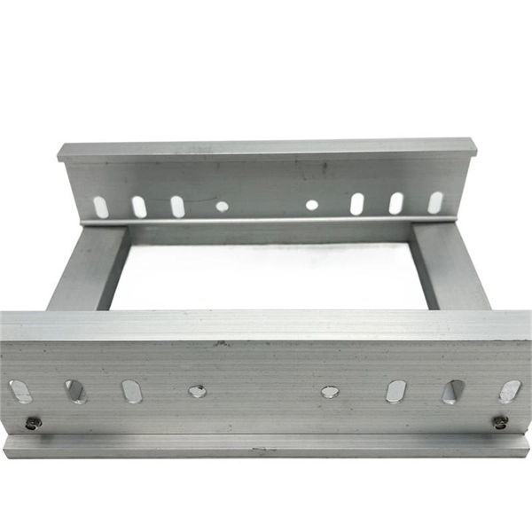 Qsfp28 optical module plug
