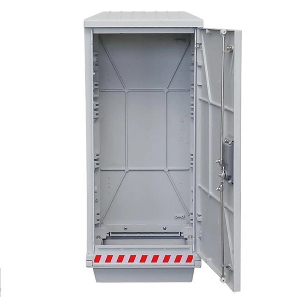 Remote power supply intelligent type for relay protection