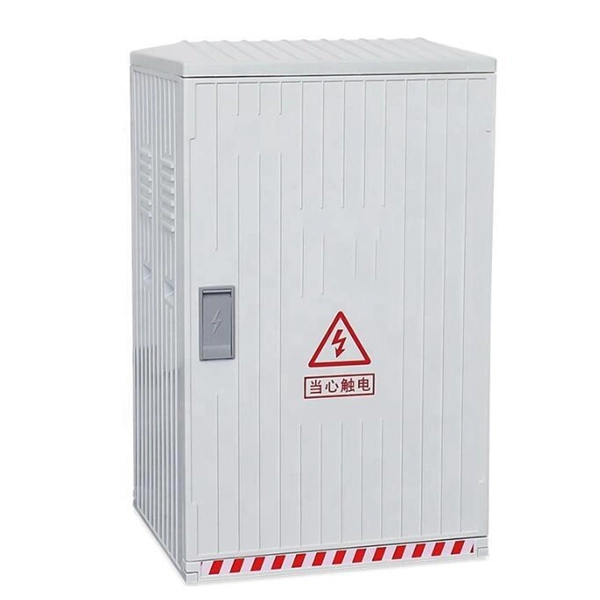 Outdoor server rack retail